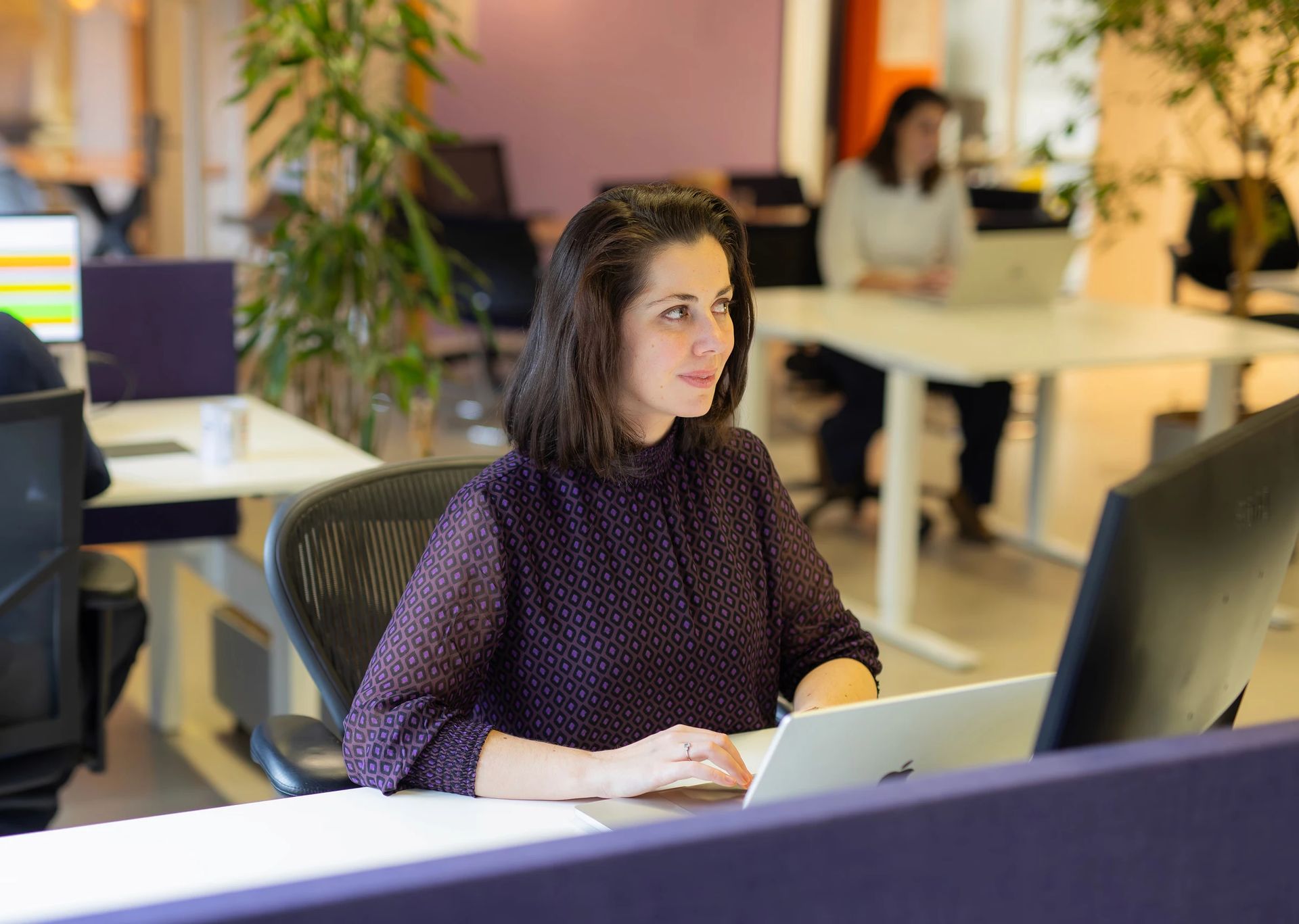 Charlotte Franenberg working at the Axite office